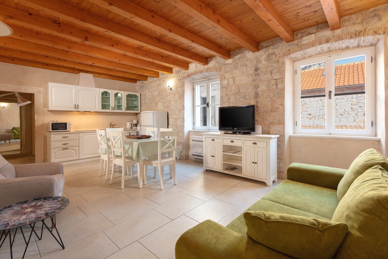 Mama - Traditional In Omis, Free Parking Apartamento *