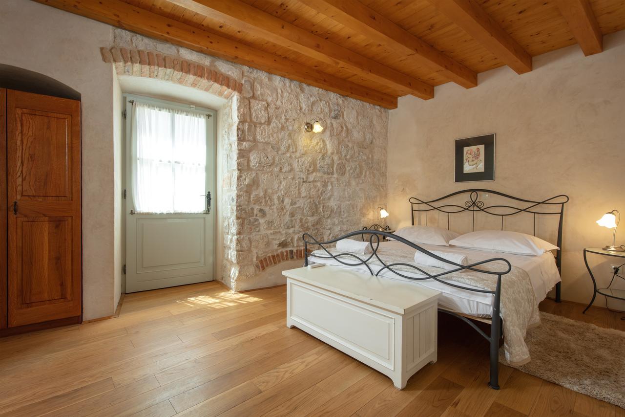 Mama - Traditional In Omis, Free Parking *