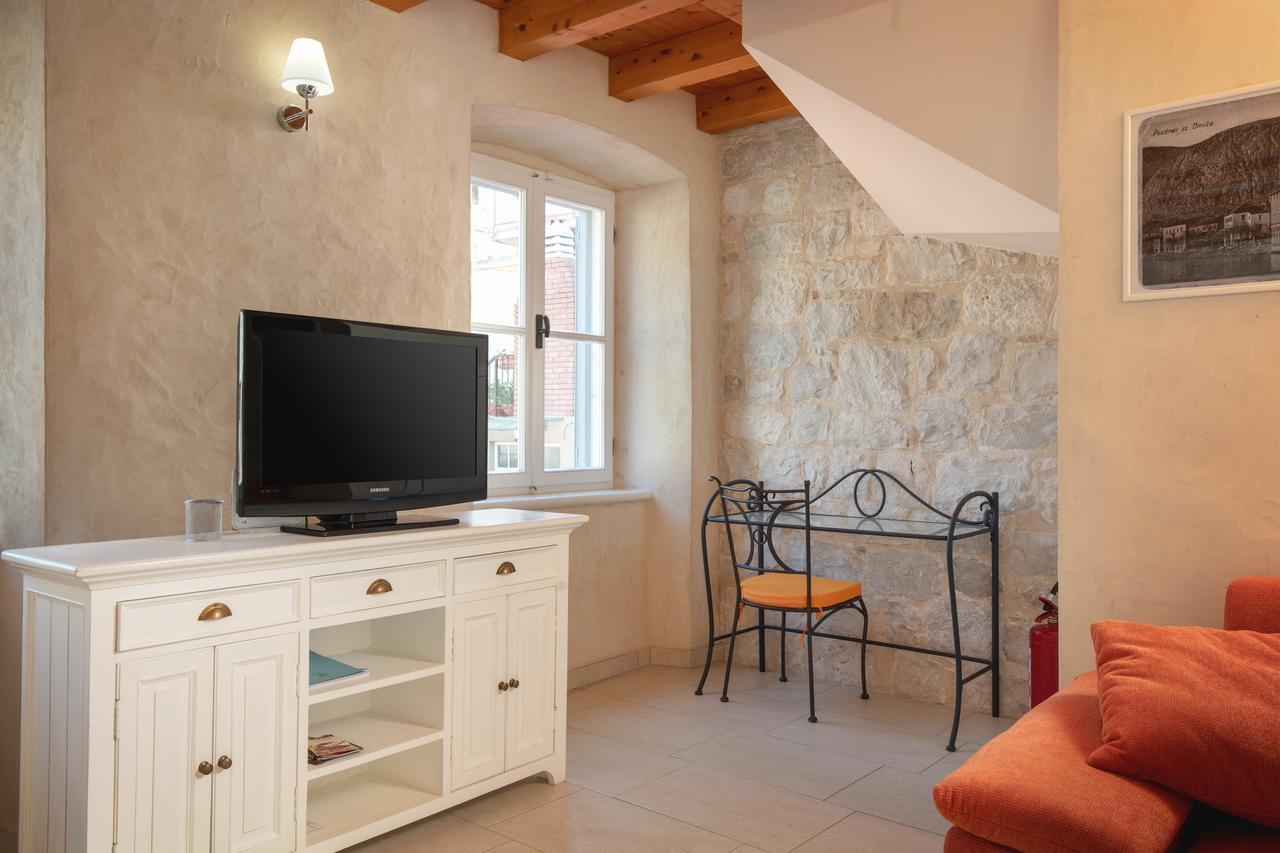 Mama - Traditional In Omis, Free Parking Apartma Omis